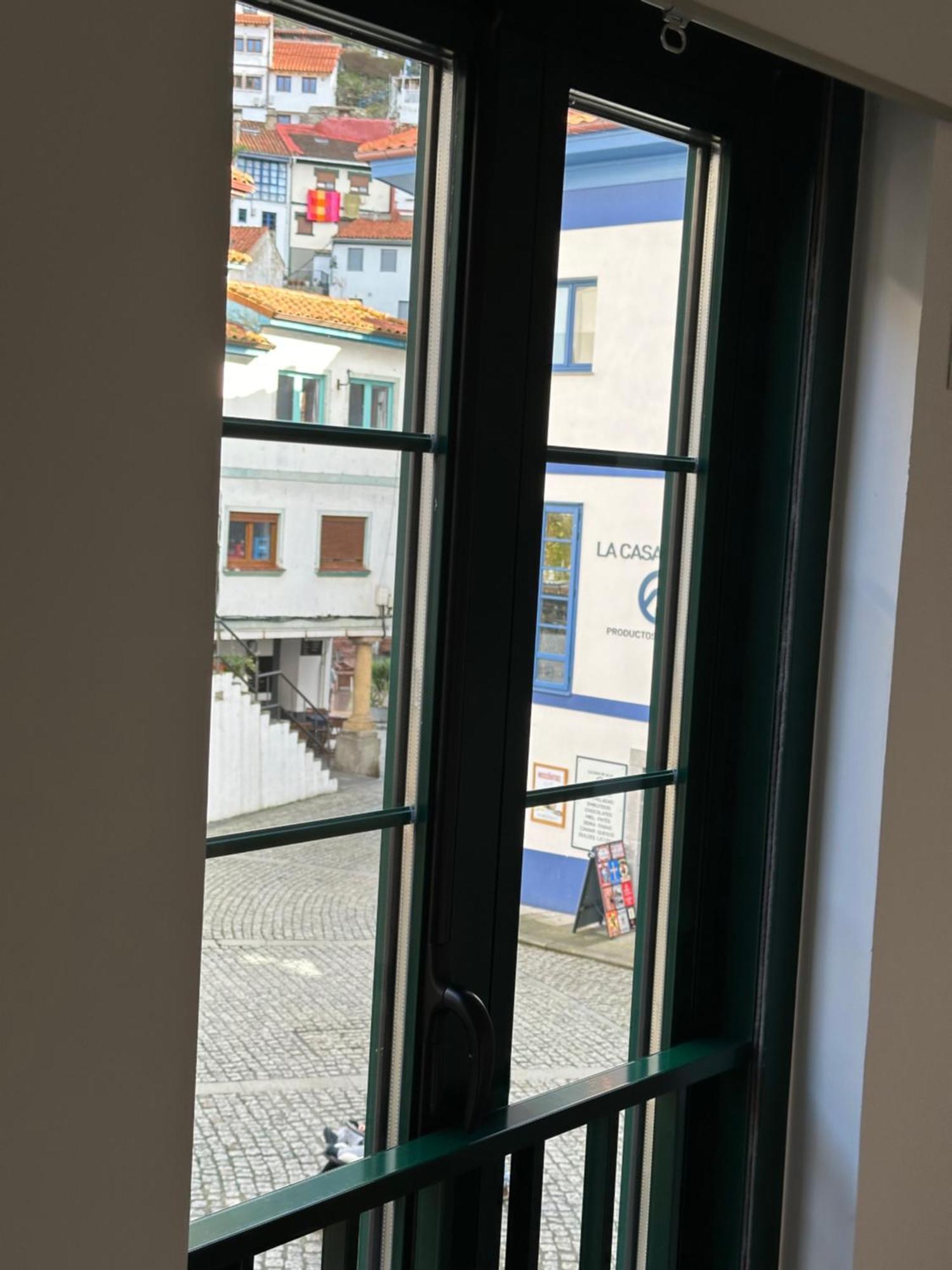 Apartamentos Urbanin I Plaza Ayuntamiento Cudillero Dış mekan fotoğraf