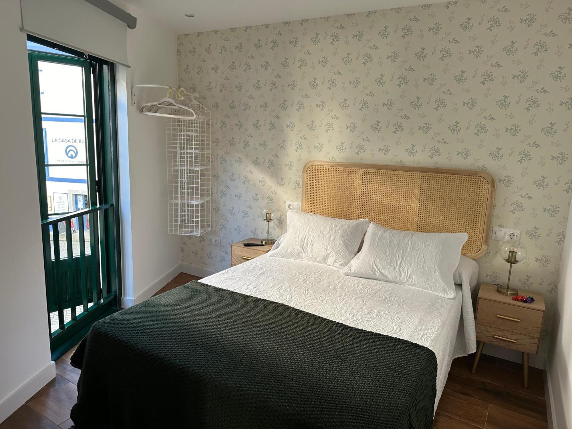 Apartamentos Urbanin I Plaza Ayuntamiento Cudillero Dış mekan fotoğraf